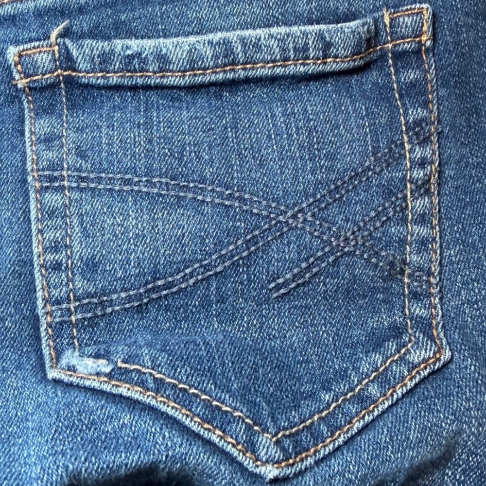 Aeropostale Women's Size 4 Distressed Denim Cutoff Shorts Womens Shorty Stretch - Picture 12 of 16